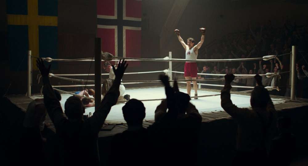 DEN STØRSTE FORBRYTELSEN / BETRAYED