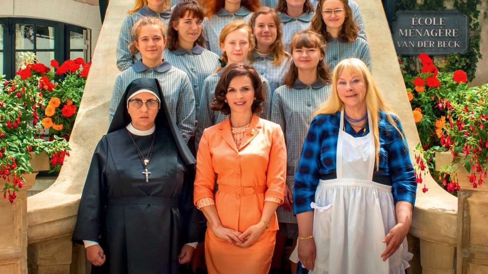 LA BONNE ÉPOUSE / HOW TO BE A GOOD WIFE